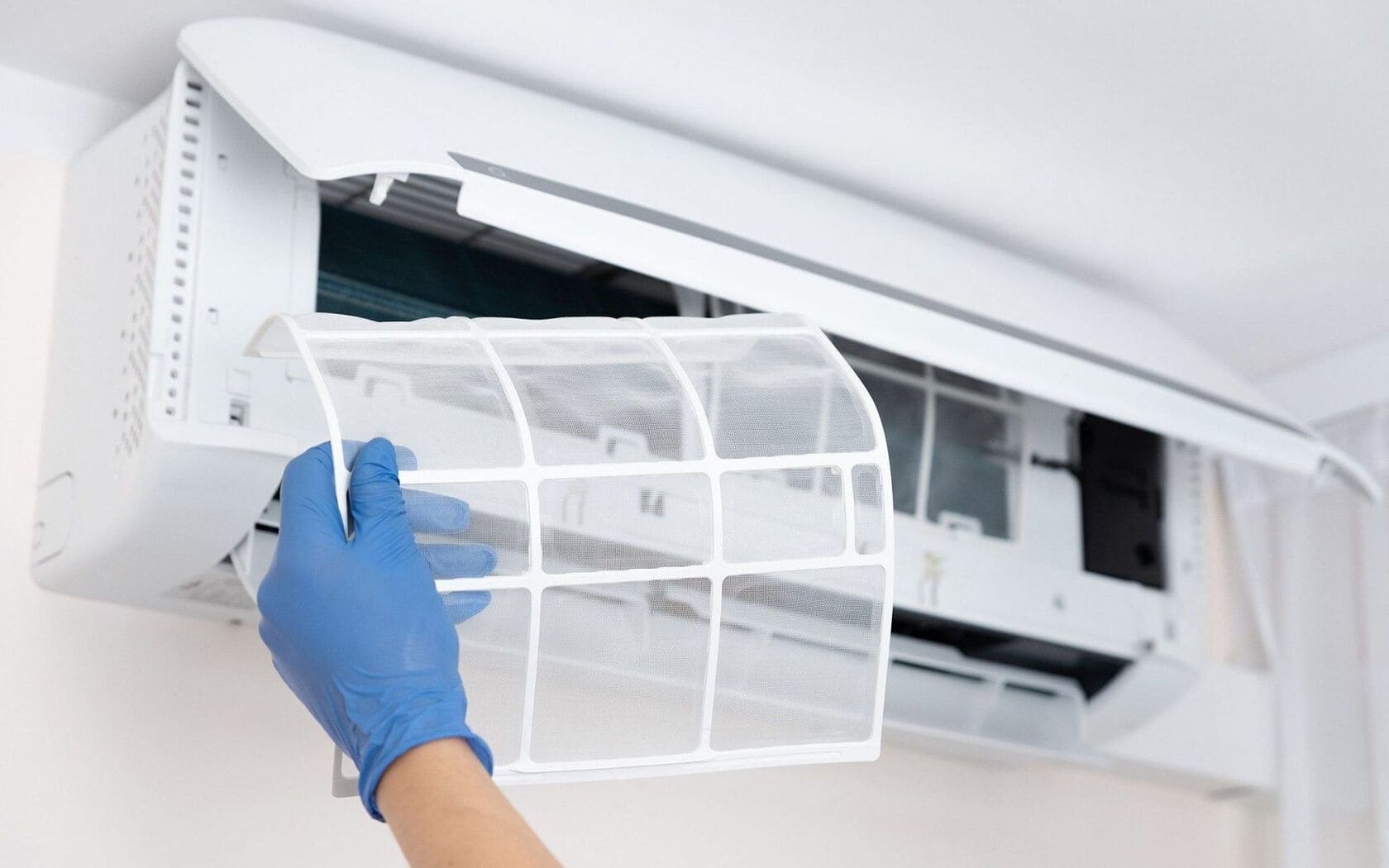 Limpeza e Sanitização de Ar Condicionados
